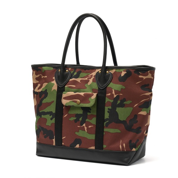 AP 052 Camouflage Black Tote Bag
